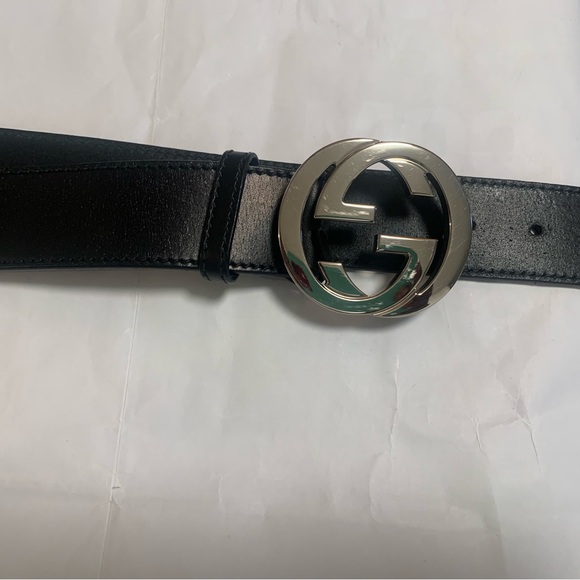 Gucci Authentic Men’s Black Leather Belt with Interlocking G - Picture 1 of 8